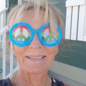 Meet your Posher, Carol